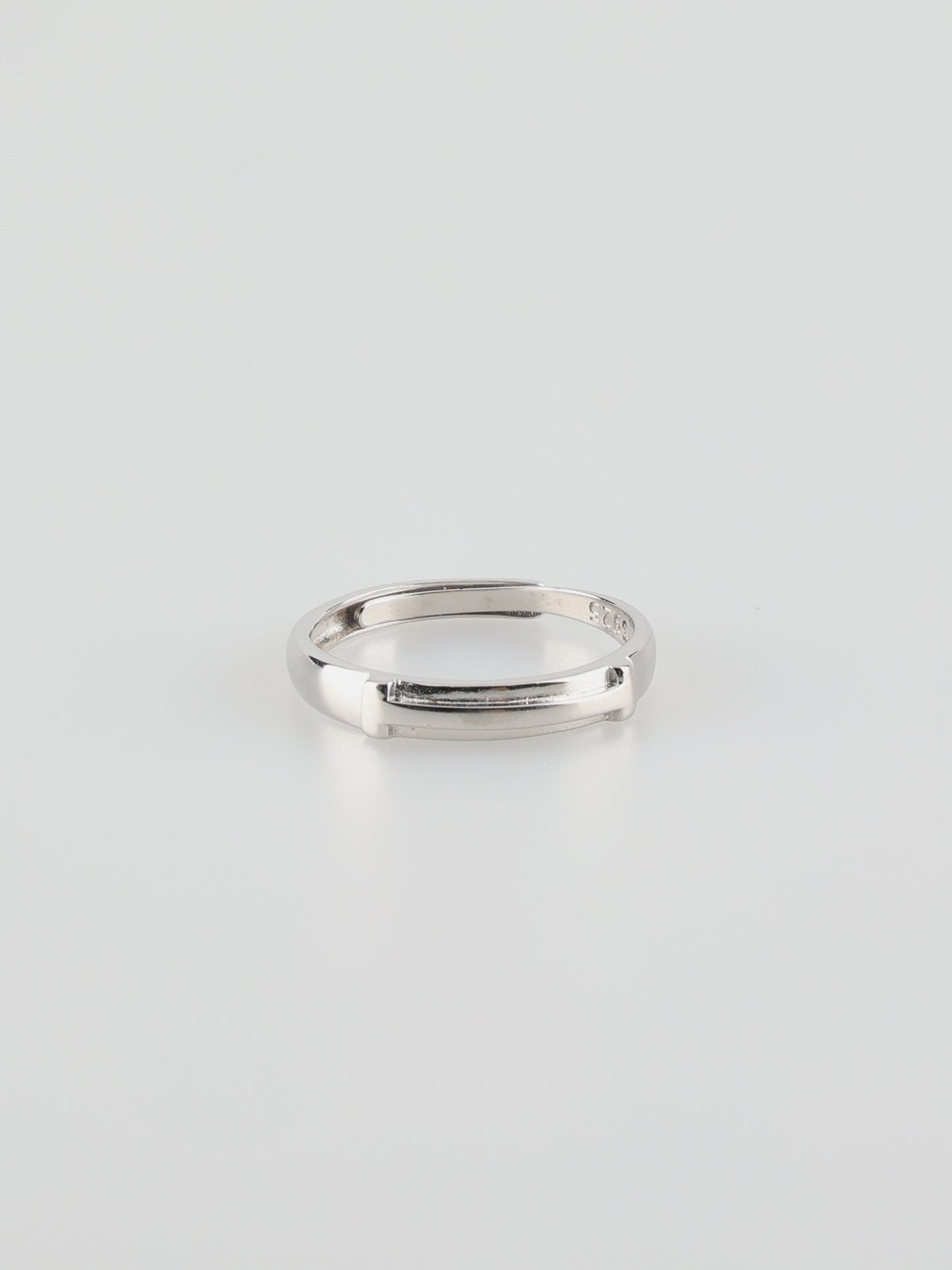 Sliver H Design Ring